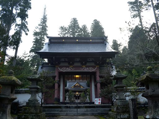 宇奈岐日女神社